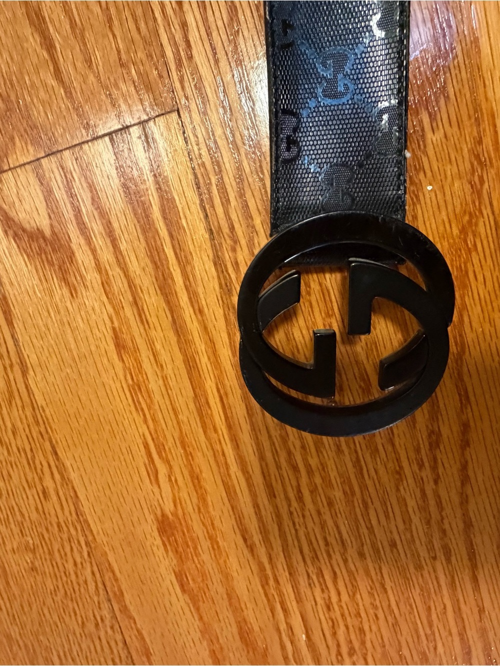Gucci Black Interlocking GG Leather Belt with Black Buckle - Picture 2 of 5